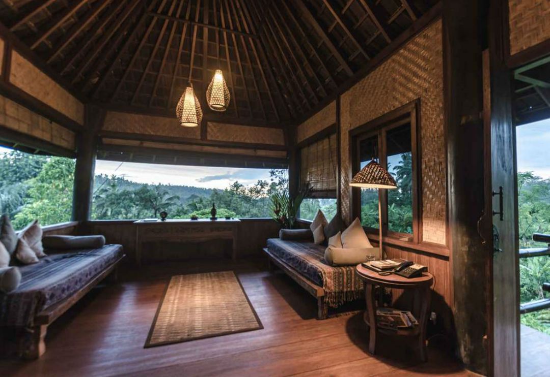 Incredible Eco Lodges Around the World: Indulge Yourself and Save the Planet